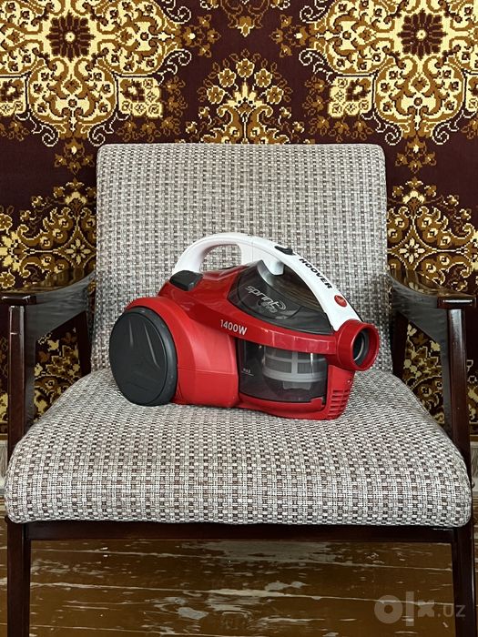 Пылесос Hoover TSBE1401