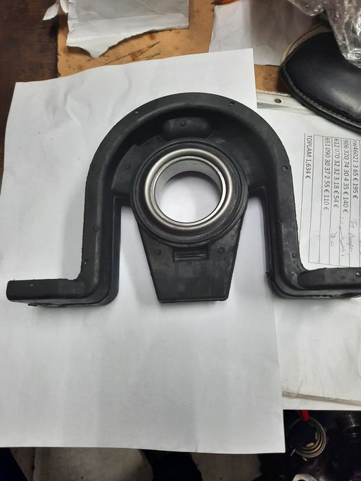 Висаж лагер кардан на mercedes sprinter 901