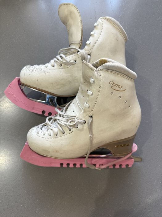 Коньки для фигурного катания EDEA