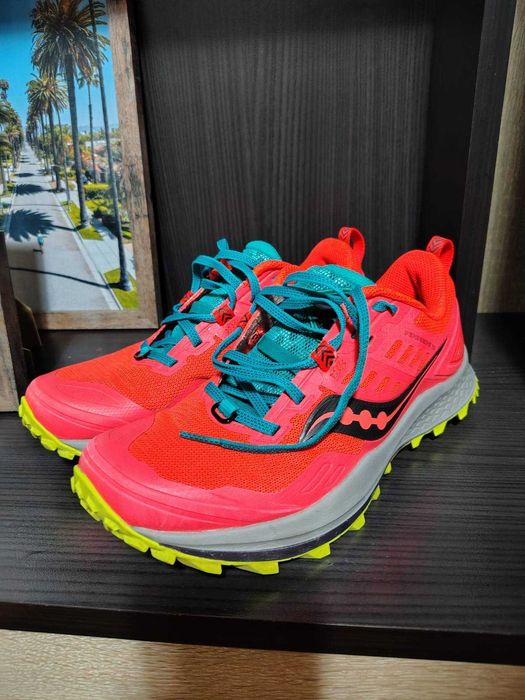Дамски туристически обувки Saucony 39 номер