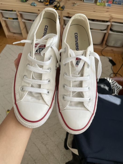 Tenisi Converse albi