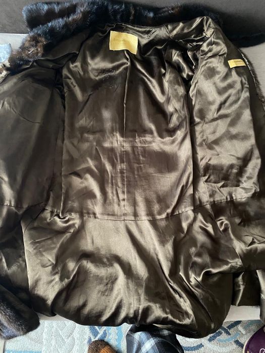 Продам шубу норковую