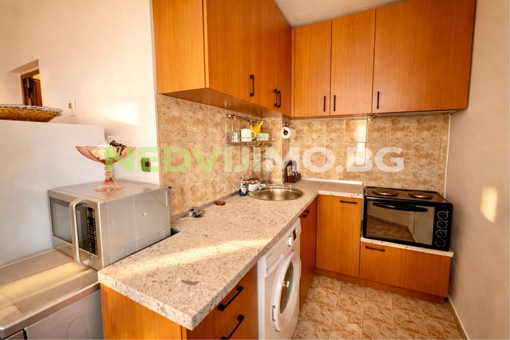 Дава се под наем Едностаен апартамент в Варна, Бриз - 60 кв.м за 398.82 € - Снимка #3