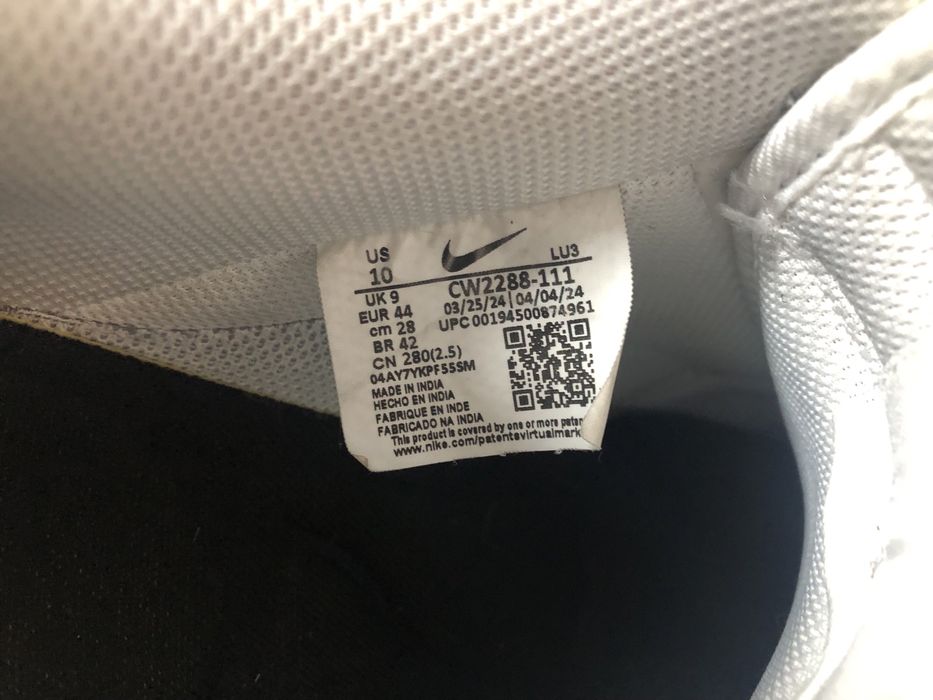 Air force 1 triple white 44