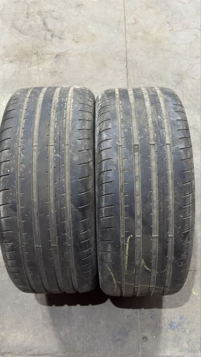 Goodyear Гуми 255/40/19