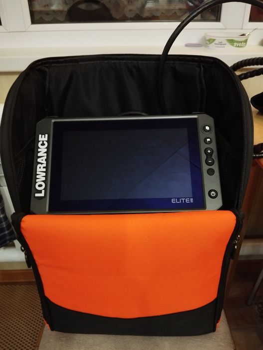 Продам  Lowrance  HDS Carbon 9
Прибор и датчик