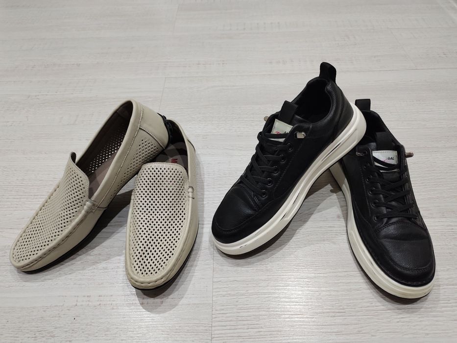 Продам детскую обувь: кроссовки