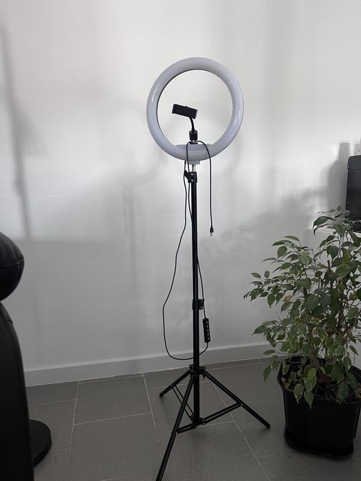 Кольцевая лампа 33 см