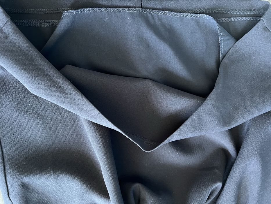 Елегантна дамска пола в син цвят