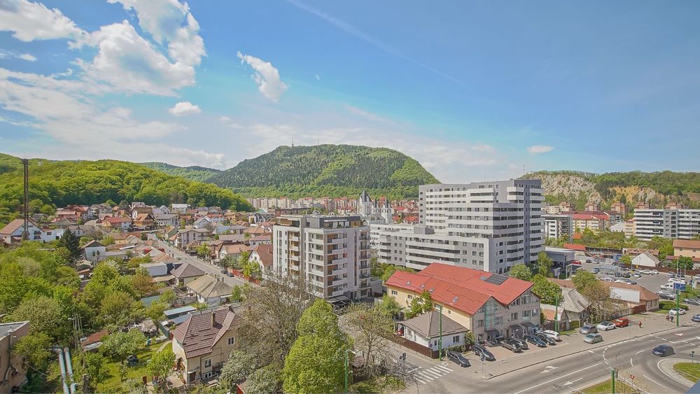 Apartament 4 camere cu terasa Carpatilor