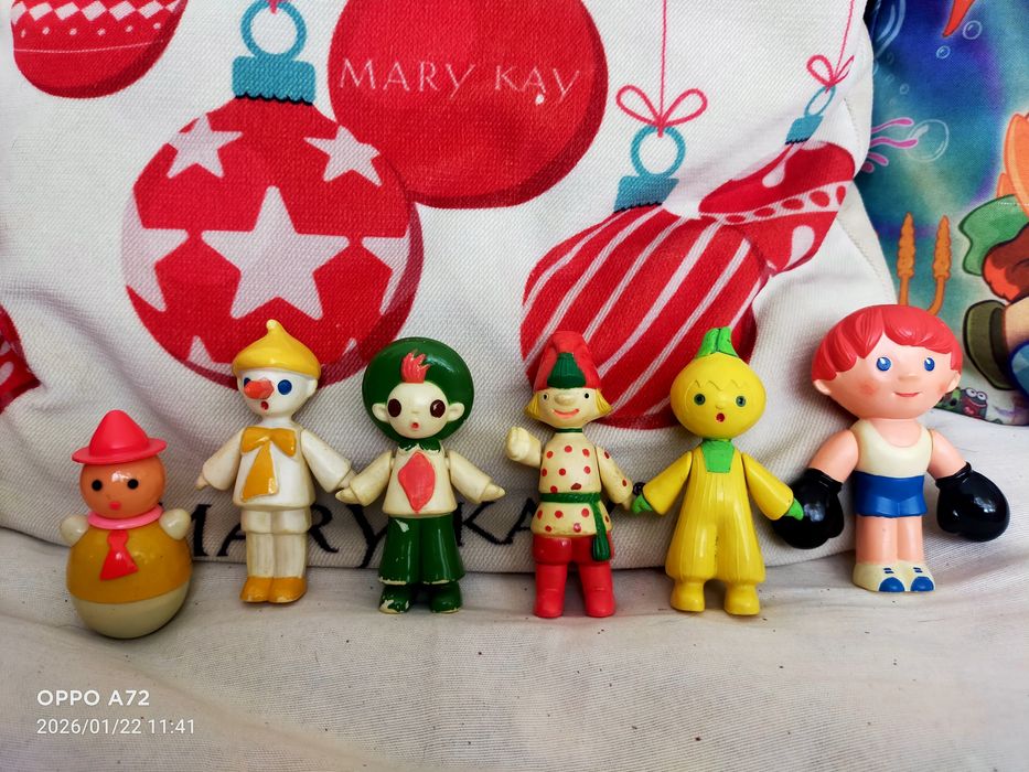 Продам редких кукол СССР.