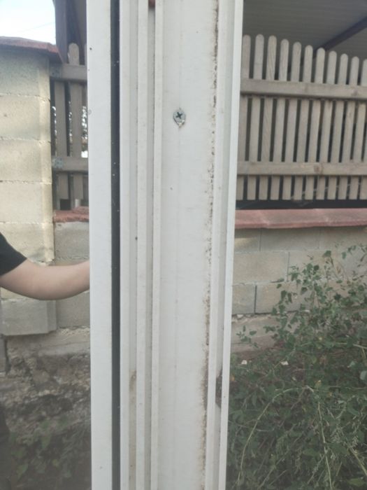 Продавам  дограма Rehau