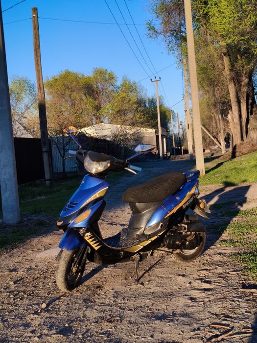 Скутер Racer Meteot