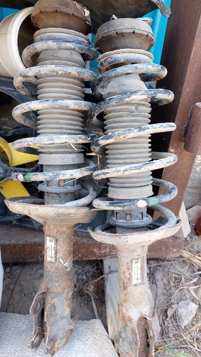 Пружина ауди 80 пружина