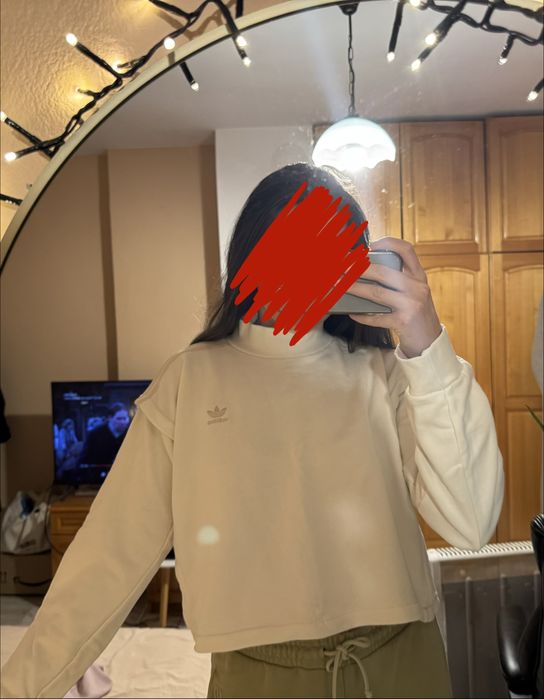 Чисто новa блуза на adidas