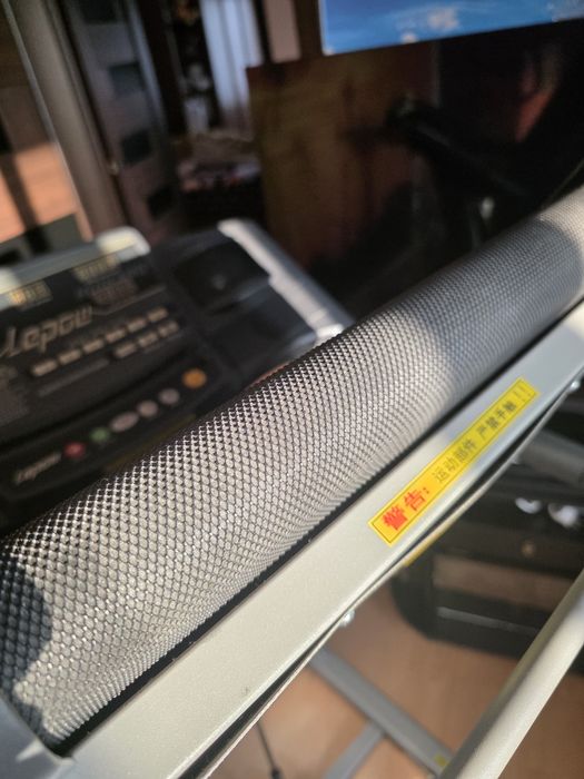 Продам беговую дорожку