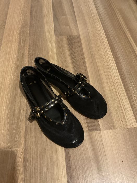 Мрежести балеринки от Mango