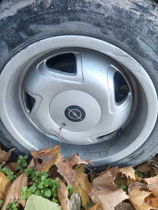 Джанти 15 цола за Опел/СААБ със зимни гуми