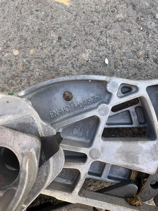 Ansamblu levier frână de mână Volkswagen Golf VI  1K07111303