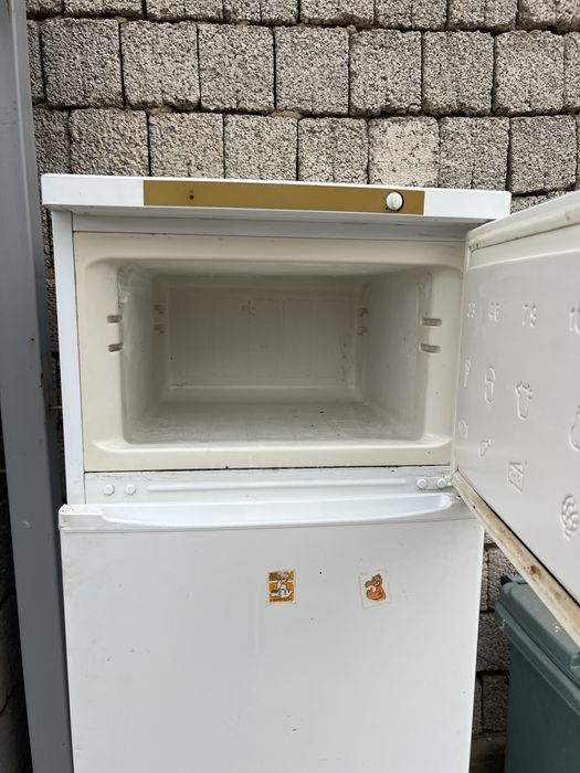 Холодильник в хорошем состоянии