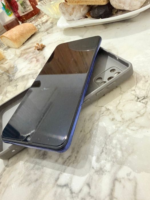 Продам Samsung A31