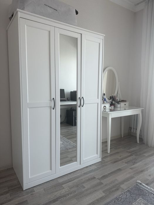 Спальный гарнитур Икеа