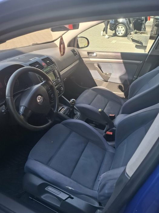 De vânzare Golf 5