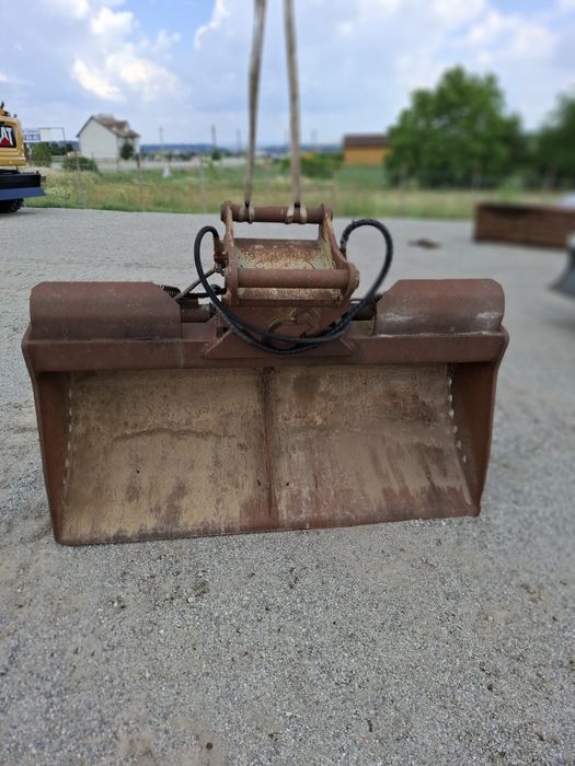 Cupă taluz hidraulică S60