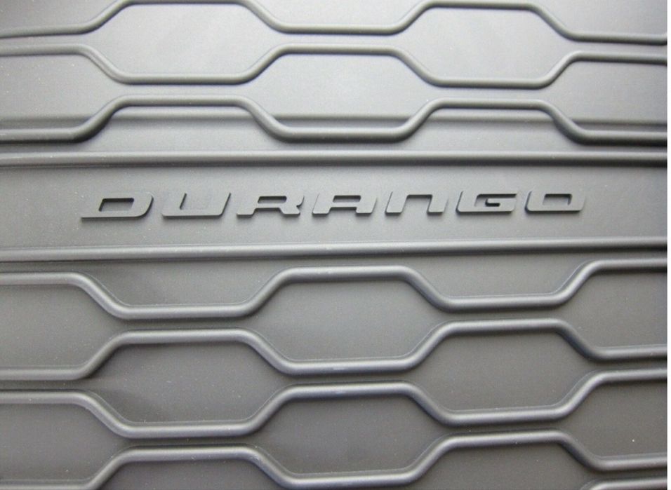 Нови гумени стелки Mopar All weather Dodge Durango