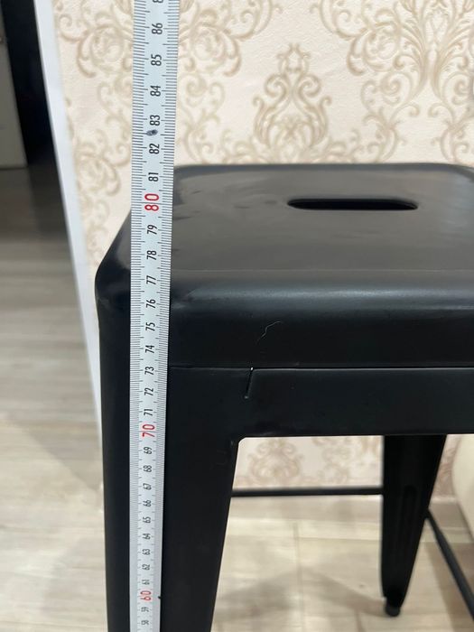 Продам барные стулья