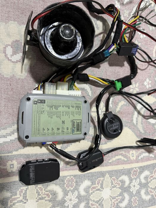 Magicar 908 Daminat Arginal Pult sotiladi