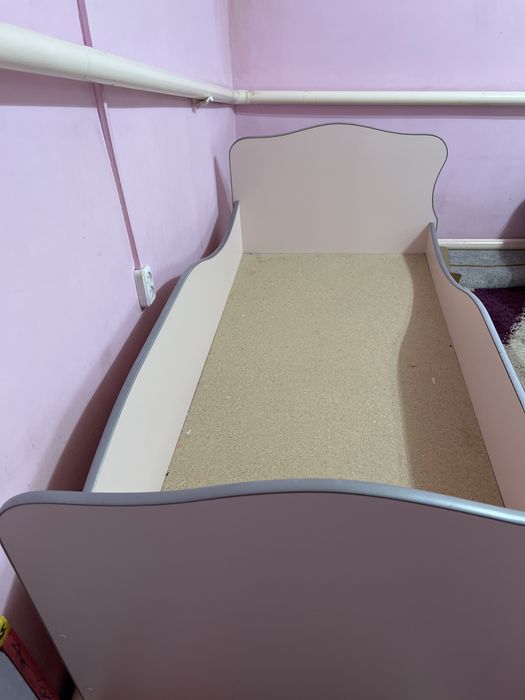 Кровать подростковая