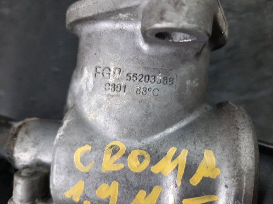 Carcasa termostat 1.9 d opel zalira b fiat croma grande punto alfa romeo 159 5520338
