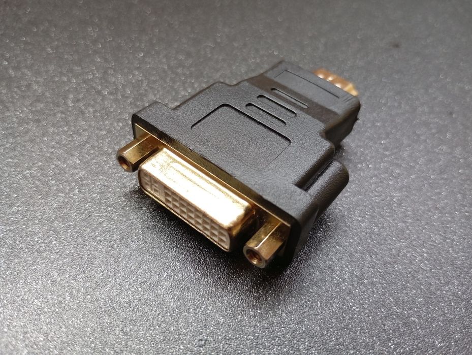 Adaptor DVI - HDMI cablu pc - monitor