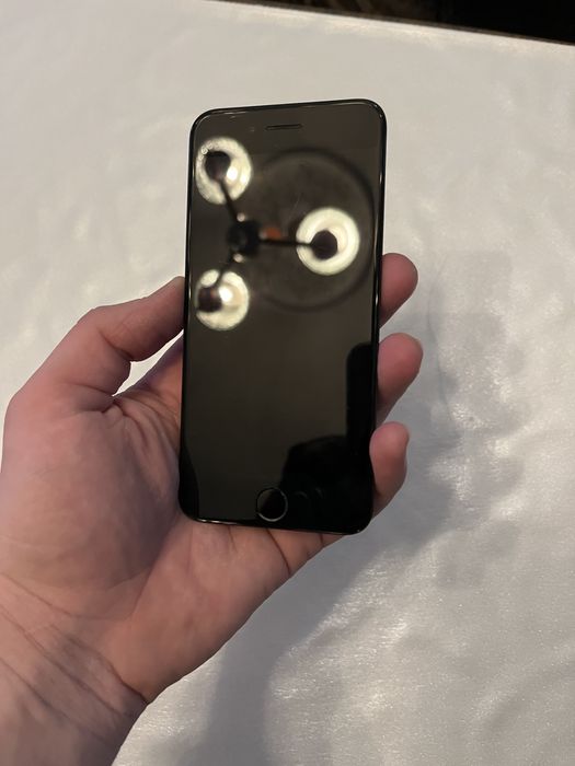 Оригинален дисплей от iPhone 8