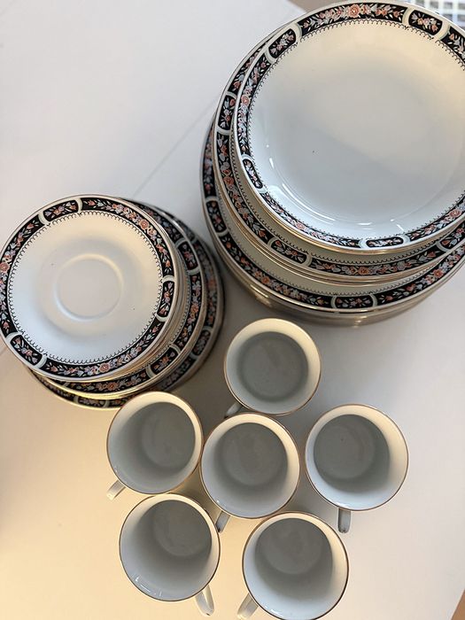 Набор посуды на 6 человек