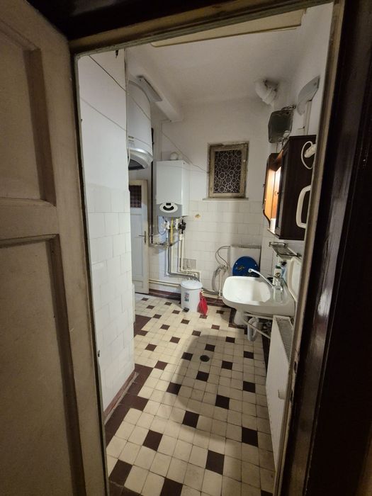 Apartament in vila ultracentral 1 Mai, Pta Victoriei s+p+m, vile tip interbelice