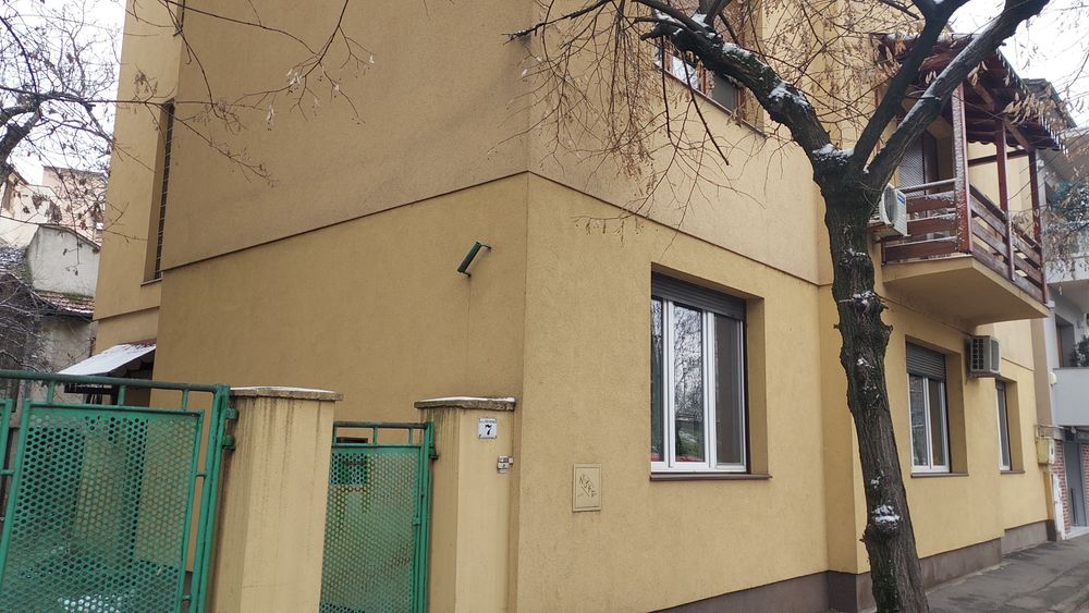 Doua imobile zona ultra centrala Faleza Mureșului,str Praporgescu!