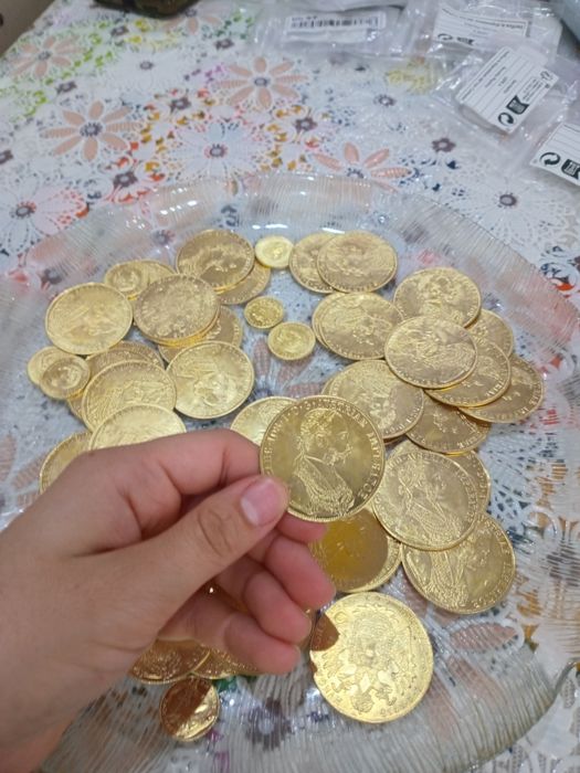 Vand monede placate cu aur de 24k Frank Iosif 4 ducat 1915 1la1