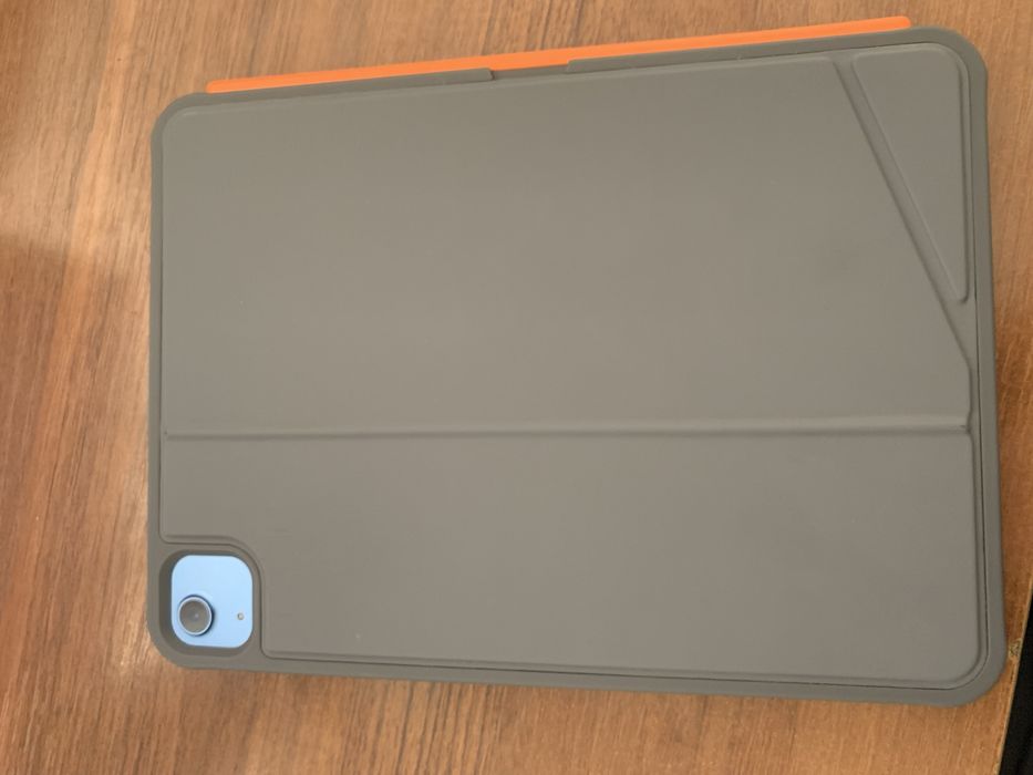 iPad 10gen 2022 год (64 gb)