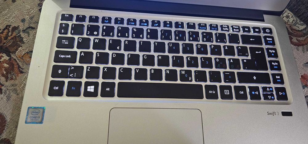 laptop Acer Swift i3 Gen 7
