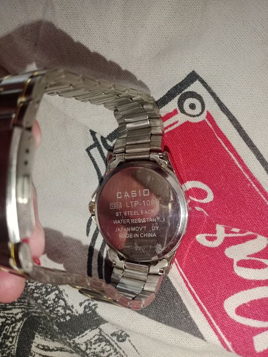 Часы Casio Quartz оригинальные