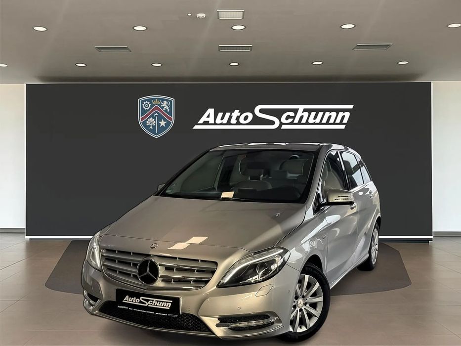Mercedes-Benz B 200 B 200 BlueEFFICIENCY Sports Tourer/Confort/Park