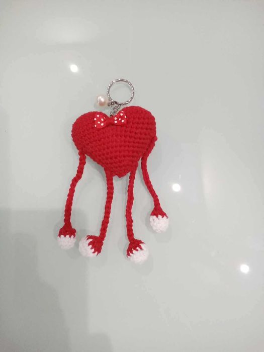 Ръчно изработени играчки и аксесоари