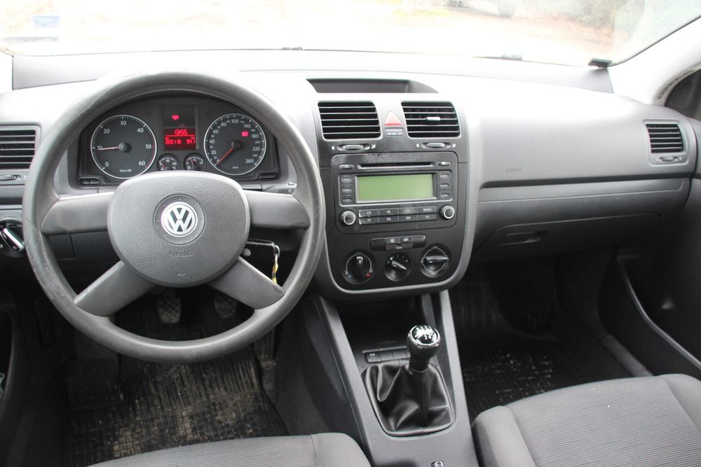 Volkswagen Golf V 1.9 TDI  105 Hp VW с регистрация