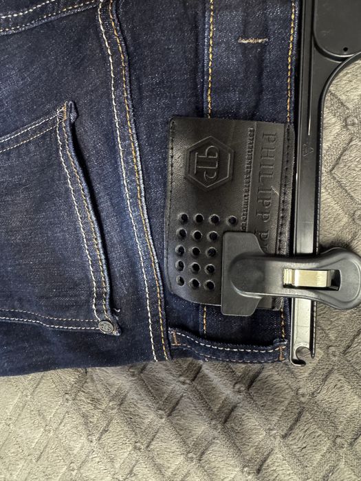 Blugi gucci philip plein