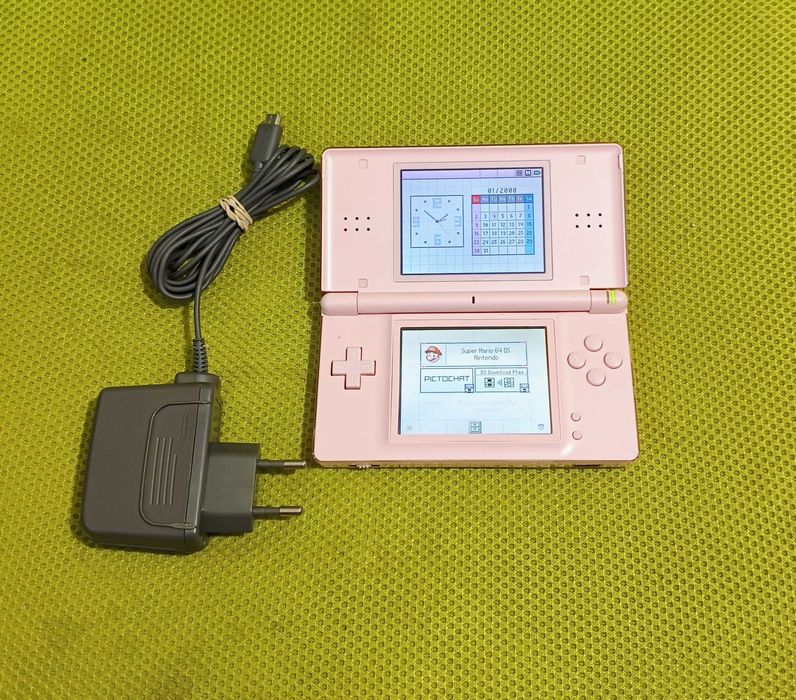 Nintendo DS Lite Pink + incarcator original