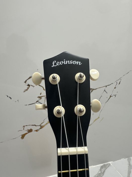 Продается укулеле в идеальном состоянии