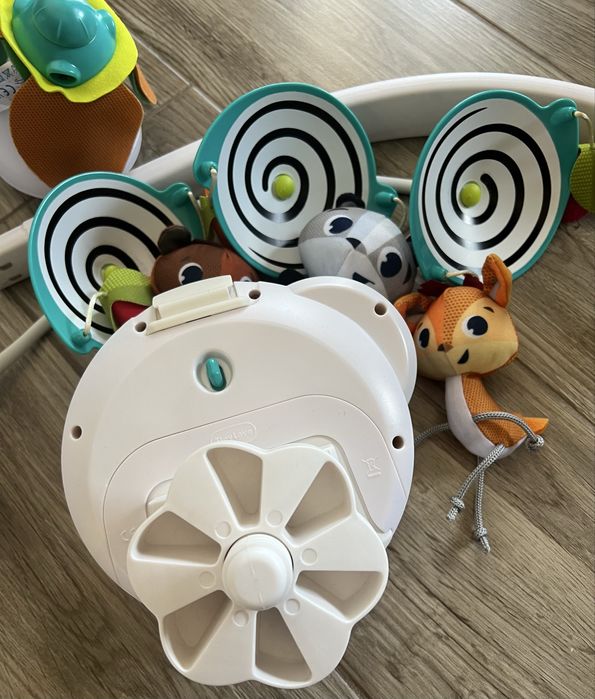 Музикална въртележка 2 в 1 Tiny love