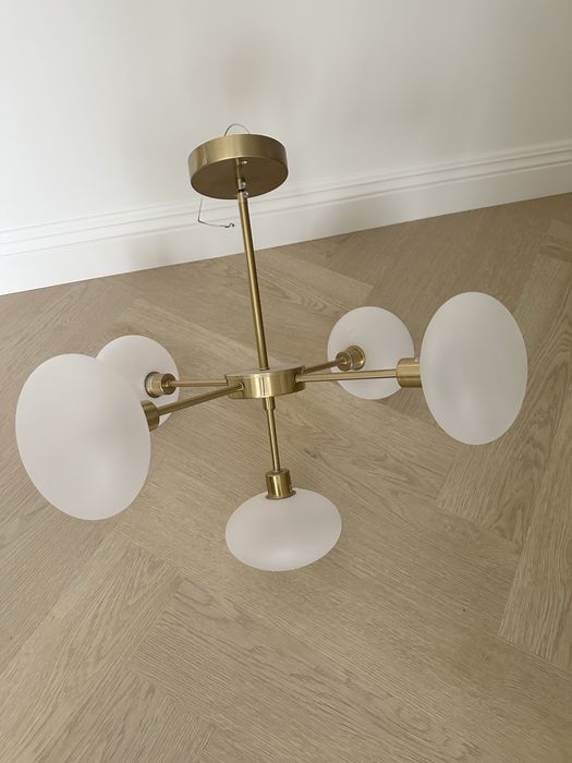 Люстра новая 60 см